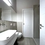 Apartment Sulla Via Del Sole *