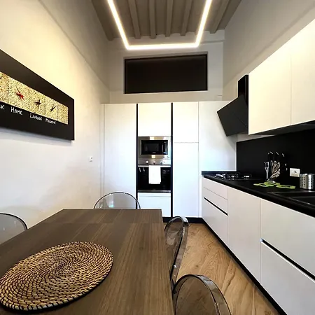 Apartment Sulla Via Del Sole *