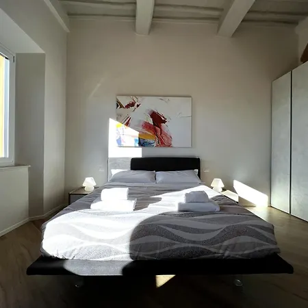 Sulla Via Del Sole * Siena