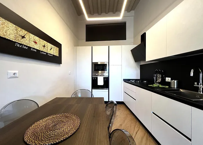 公寓 Sulla Via Del Sole *