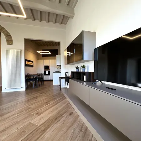 Appartement Sulla Via Del Sole *