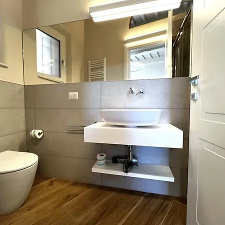 Sulla Via Del Sole * סיינה