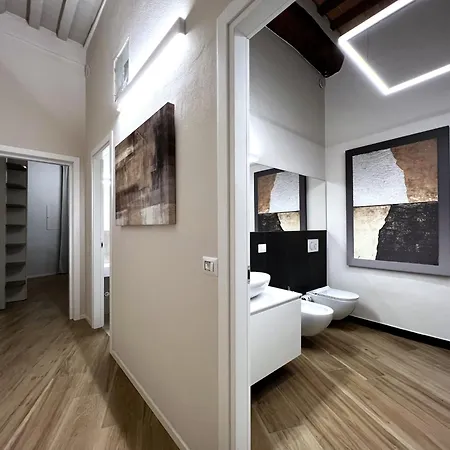 Sulla Via Del Sole Apartament *